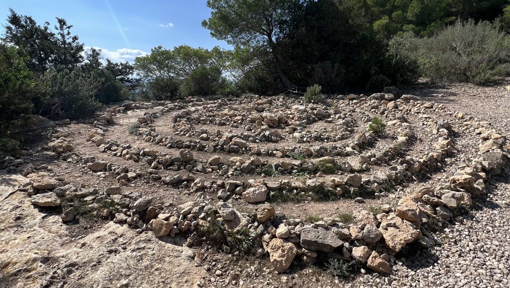Ervaar de kracht van ademwerk bij By Muriëlles in Hellevoetsluis. Ontdek hoe bewuste ademhaling helpt bij stressvermindering, ontspanning en meer energie. Ademcoach Voorne aan Zee voor diepe ontspanning en balans.